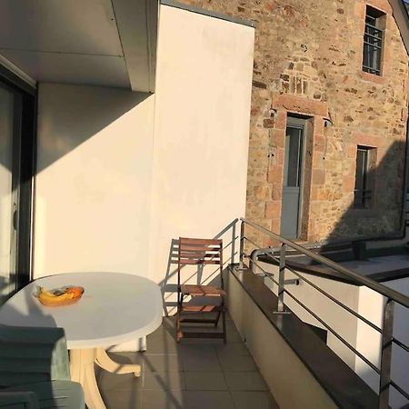 Grand Duplex Familial Au Coeur De Perros-Guirec Apartment Exterior photo